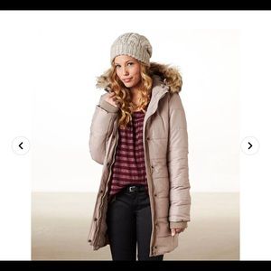American Eagle classic puffer jacket